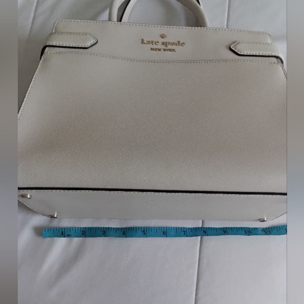 Kate Spade White Handbag - Picture 3 of 11